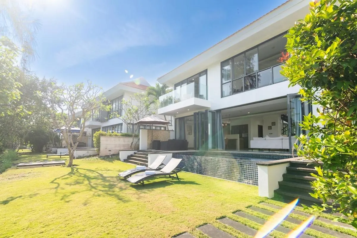 3Br Luxury Ocean Villas Pool Beachside Da Nang