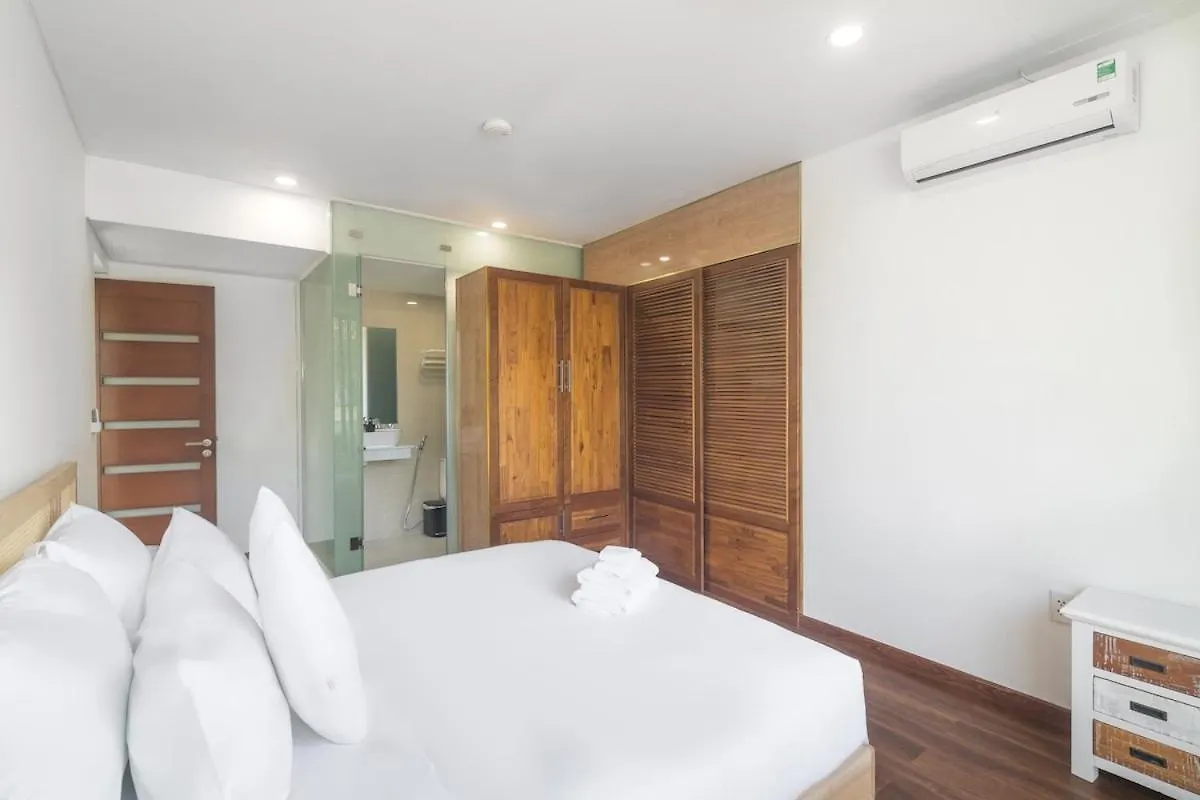3Br Luxury Ocean Villas Pool Beachside Da Nang 0*,  Vietnam