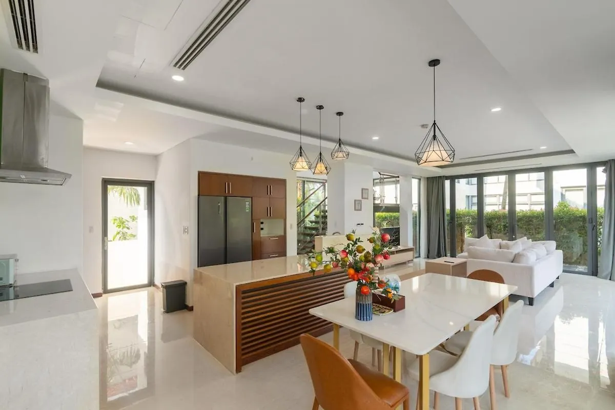 3Br Luxury Ocean Villas Pool Beachside Da Nang