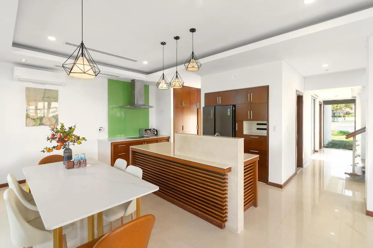 3Br Luxury Ocean Villas Pool Beachside Da Nang