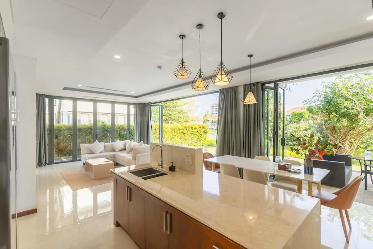 3Br Luxury Ocean Villas Pool Beachside Da Nang